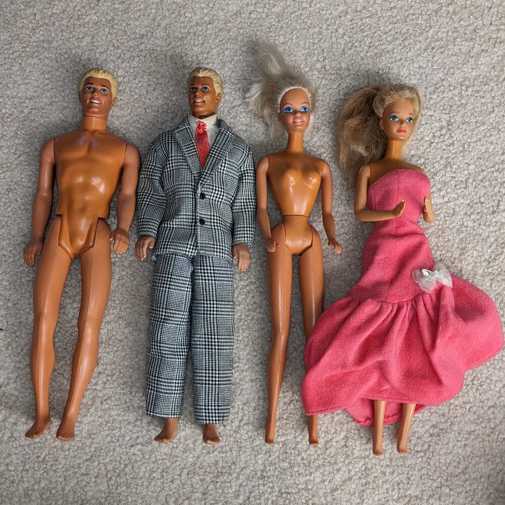 Vintage Barbie massive cache of supplies and clothes